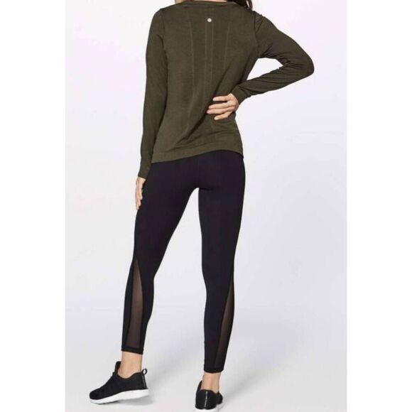 LULULEMON ATHLETICA Swiftly Tech Long Sleeve (Relaxed-Fit) Size 6-8 - Picture 2 of 5
